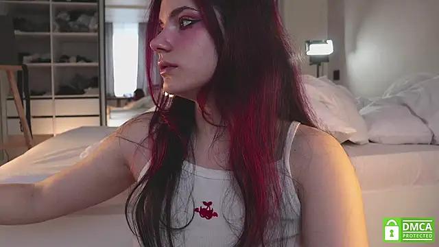 DianaAlison from StripChat is Freechat