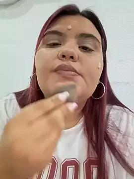 Dolce_pearl from StripChat is Freechat
