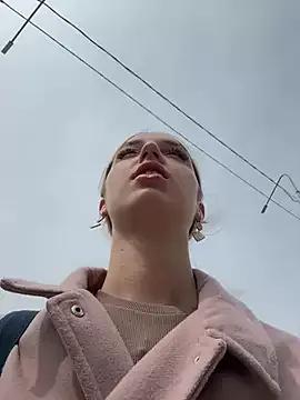DollyTall from StripChat is Freechat