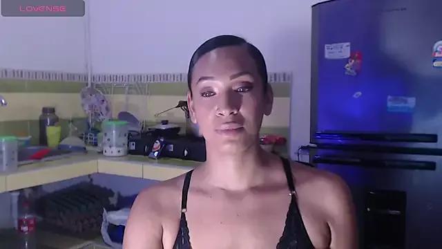 DonnaDidiamantti from StripChat is Freechat