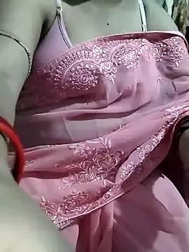 Dreamshiny_11 from StripChat is Freechat