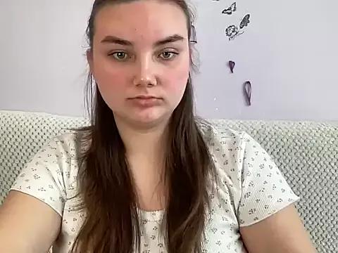 Dreamyblushfairy from StripChat is Freechat