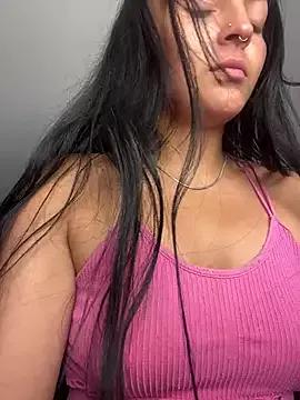 Dulce__Boyd from StripChat is Freechat