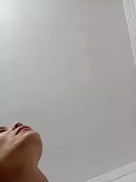 dulcelatin21 from StripChat is Freechat