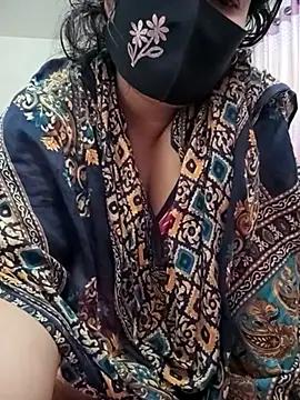 Elina-Roy from StripChat is Freechat