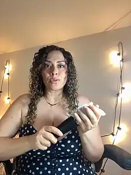 Elizabeth_Dupont from StripChat is Freechat