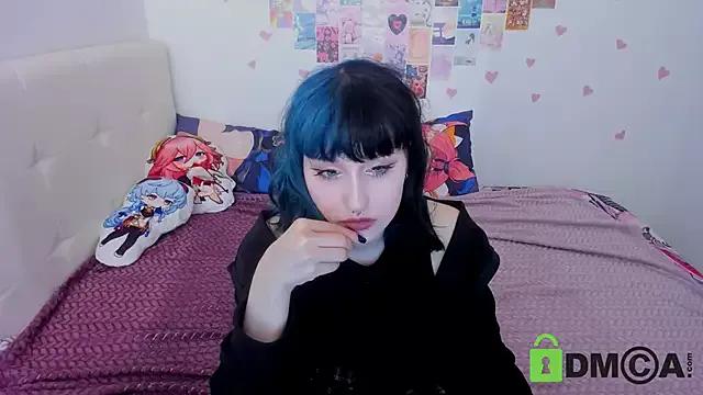 Check-out our cam rooms range and converse on a personal level with our delicious livecams streamers, showing off their spicy curves and toys.