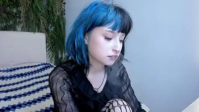 ElizaNik_ from StripChat is Freechat