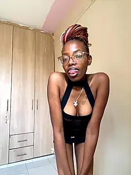 Ella_prettybrownskin from StripChat is Freechat