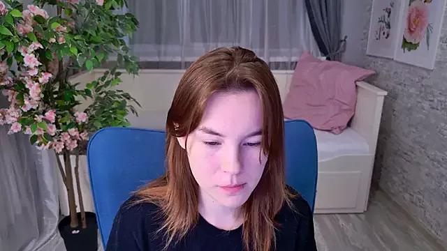 EllaSmithh from StripChat is Freechat