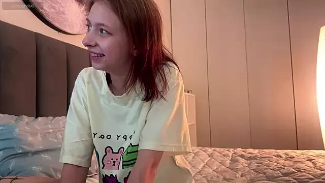 EllieDream from StripChat is Freechat