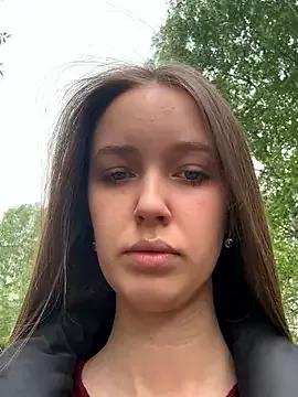 ElliRose from StripChat is Freechat