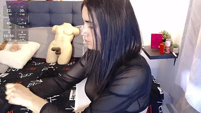 elowen_halley1 from StripChat is Freechat