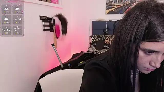 elowen_halley1 from StripChat is Freechat