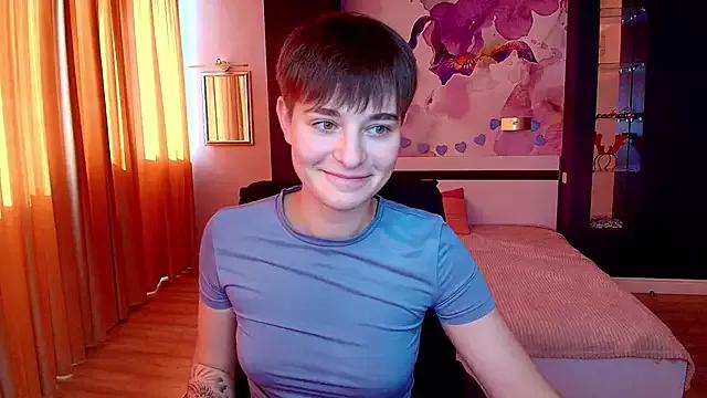 Check-out our cam rooms range and converse on a personal level with our delicious livecams streamers, showing off their spicy curves and toys.
