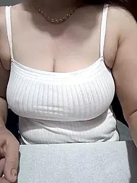 Emily___Sex from StripChat is Freechat