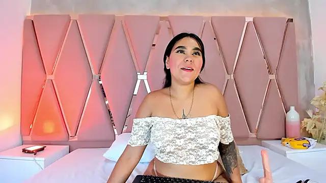 Check-out our cam rooms range and converse on a personal level with our delicious livecams streamers, showing off their spicy curves and toys.