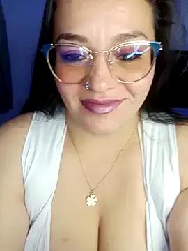emily_sweet13 from StripChat is Freechat