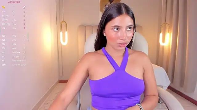 Emily_walker2 from StripChat is Freechat
