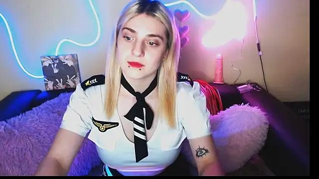 Check-out our cam rooms range and converse on a personal level with our delicious livecams streamers, showing off their spicy curves and toys.