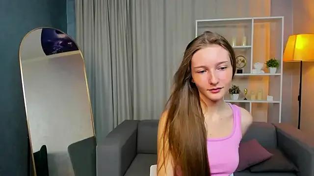 EmilyHuber from StripChat is Freechat