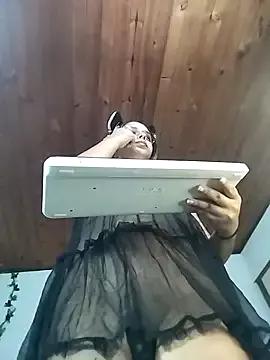 EmilyMeoww from StripChat is Freechat