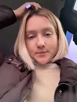 EmilyMood from StripChat is Freechat