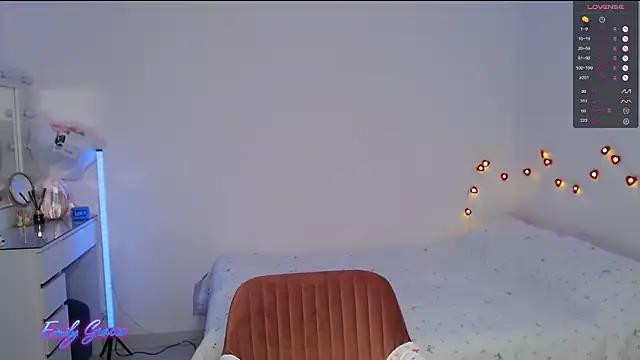 Check-out our cam rooms range and converse on a personal level with our delicious livecams streamers, showing off their spicy curves and toys.