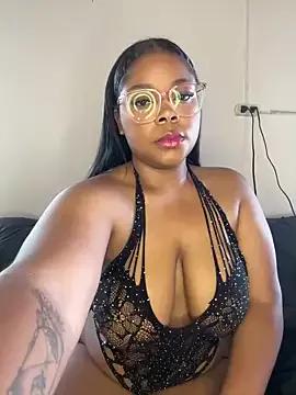 Emilyy_Williamss from StripChat is Freechat
