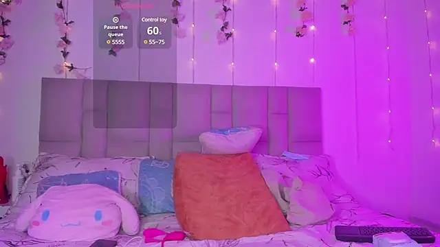 Check-out our cam rooms range and converse on a personal level with our delicious livecams streamers, showing off their spicy curves and toys.