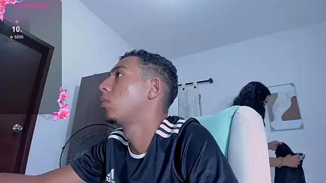 emma_and_jacob from StripChat is Freechat