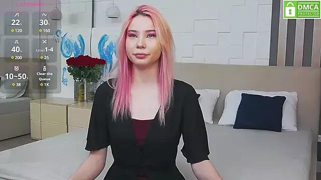 Check-out our cam rooms range and converse on a personal level with our delicious livecams streamers, showing off their spicy curves and toys.