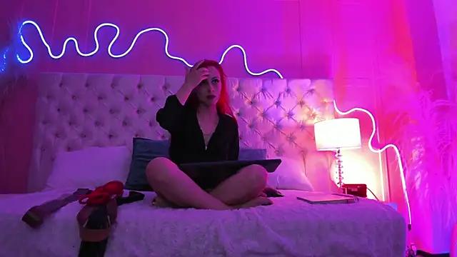 Check-out our cam rooms range and converse on a personal level with our delicious livecams streamers, showing off their spicy curves and toys.