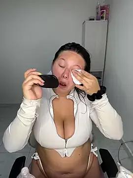 EmmaCortez1_ from StripChat is Freechat