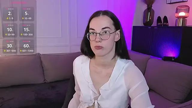 EmmaJakson from StripChat is Freechat