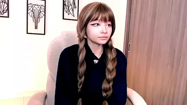 EmuOtori from StripChat is Freechat