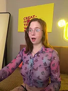 Check-out our cam rooms range and converse on a personal level with our delicious livecams streamers, showing off their spicy curves and toys.