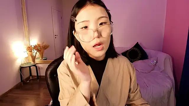 Erikawai from StripChat is Freechat