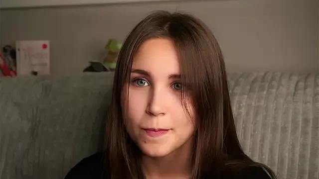 EthalFlowers from StripChat is Freechat