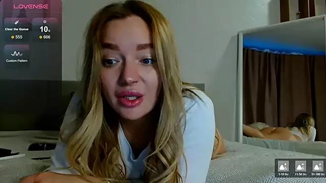 Eva___forever from StripChat is Freechat