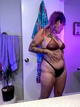 Check-out our cam rooms range and converse on a personal level with our delicious livecams streamers, showing off their spicy curves and toys.