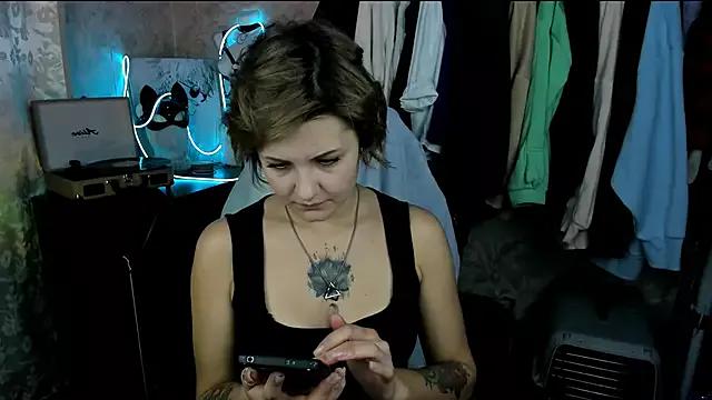 EvaBrownie from StripChat is Freechat