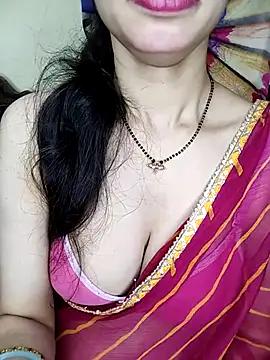 Fair-magic-woman from StripChat is Freechat