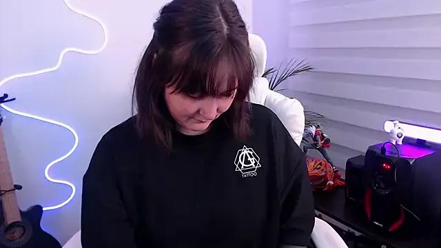 FallenAngel- from StripChat is Freechat