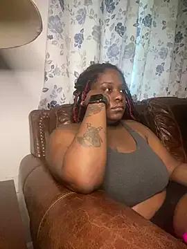 fantasygyal from StripChat is Freechat