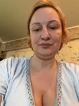 FetishIris from StripChat is Freechat