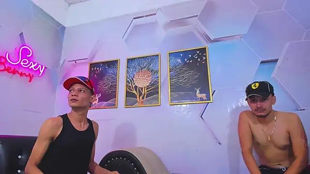 fire_boyxxx from StripChat is Freechat