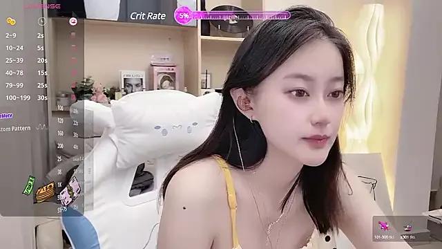 Foutunestar from StripChat is Freechat
