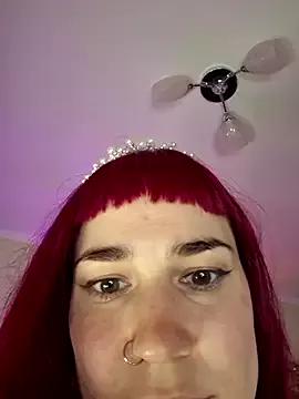 FoxRineHelen from StripChat is Freechat
