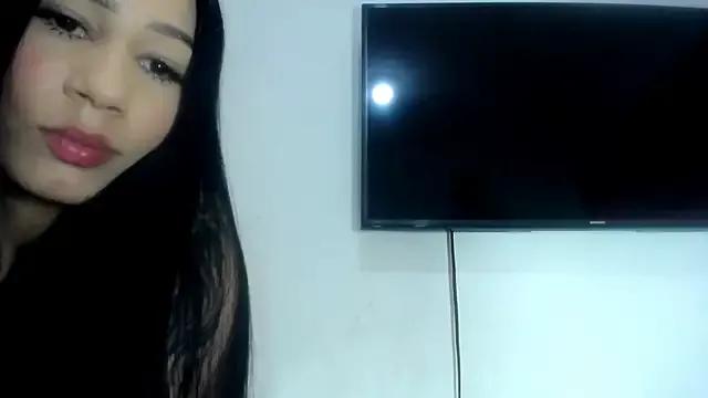 Foxy_Lovex from StripChat is Freechat